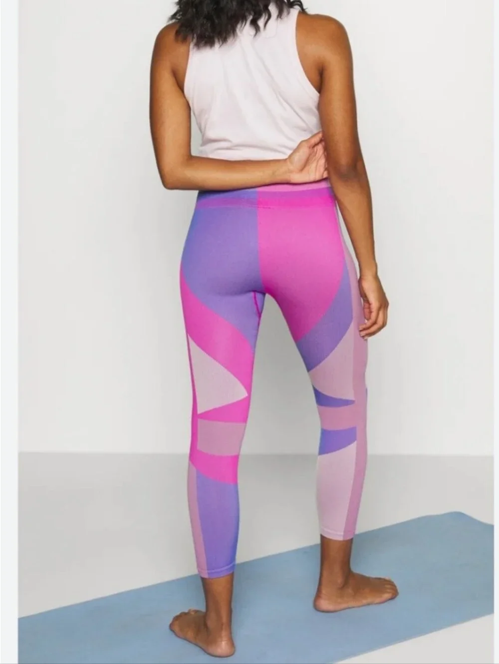 Nike Pink, Blue & Cream Colorblock Performance Leggings